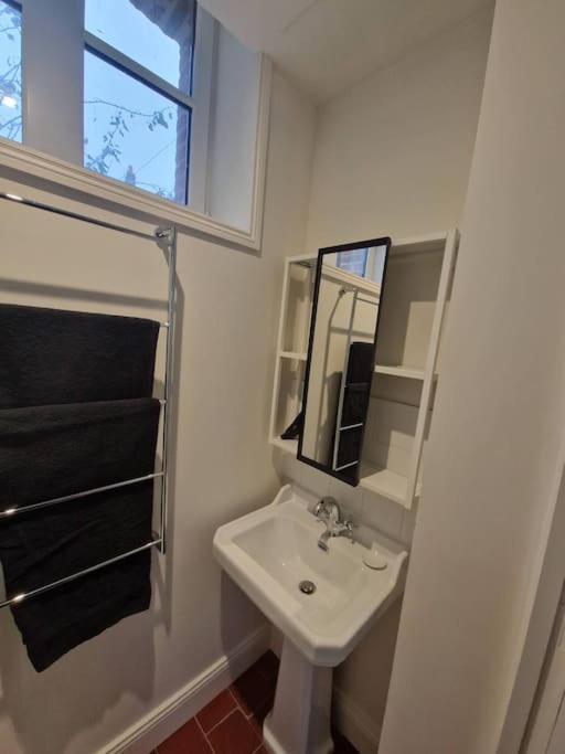 Ferienwohnung Jardin De La Prefecture Arras Exterior foto
