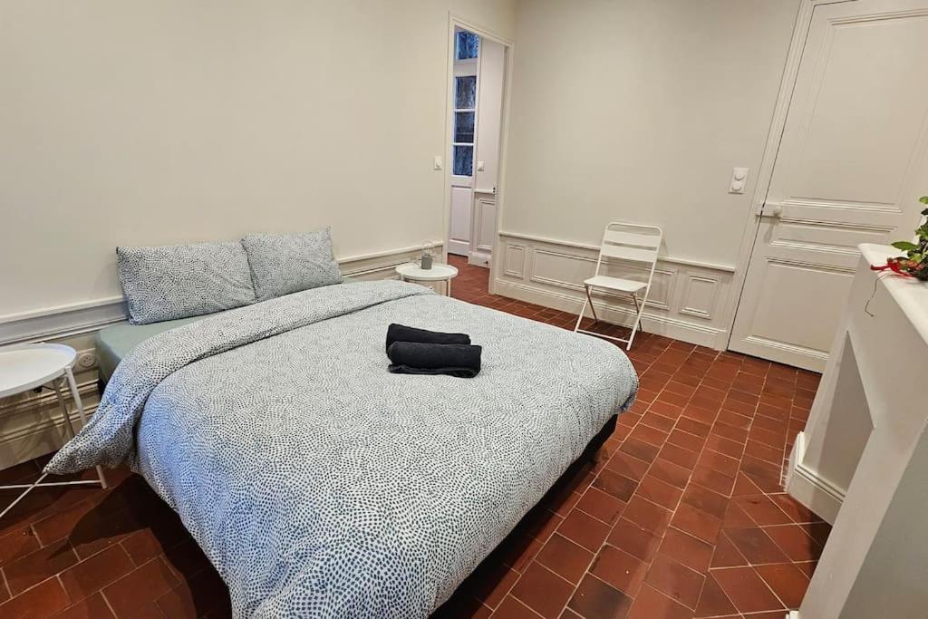 Ferienwohnung Jardin De La Prefecture Arras Exterior foto